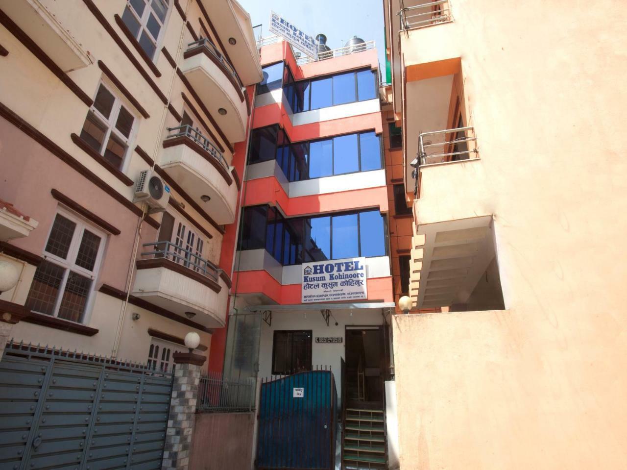 Oyo 341 Hotel Kusum Kohinoore Tokha Buitenkant foto