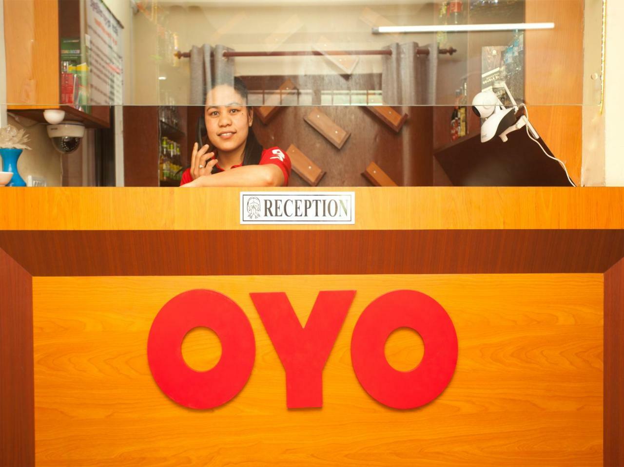 Oyo 341 Hotel Kusum Kohinoore Tokha Buitenkant foto